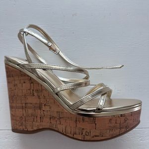 Nine West Wedges size 9 in perfect condition, worned once !